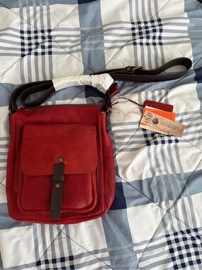 NWT Chiarugi Florence Italian Leather Messenger Crossbody Bag - Red/Burgundy